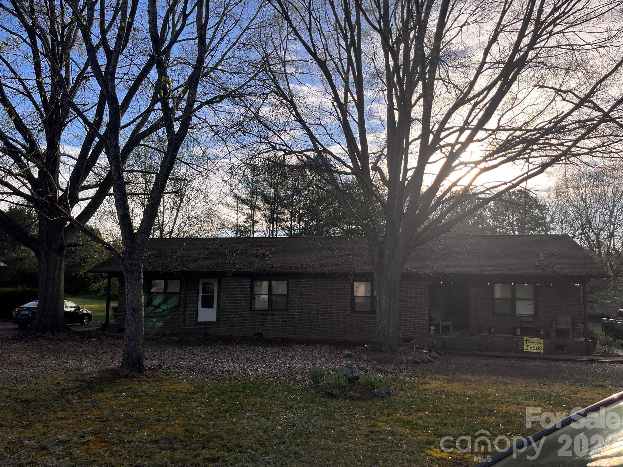 300 Taylor RD, Stanley, NC 28164