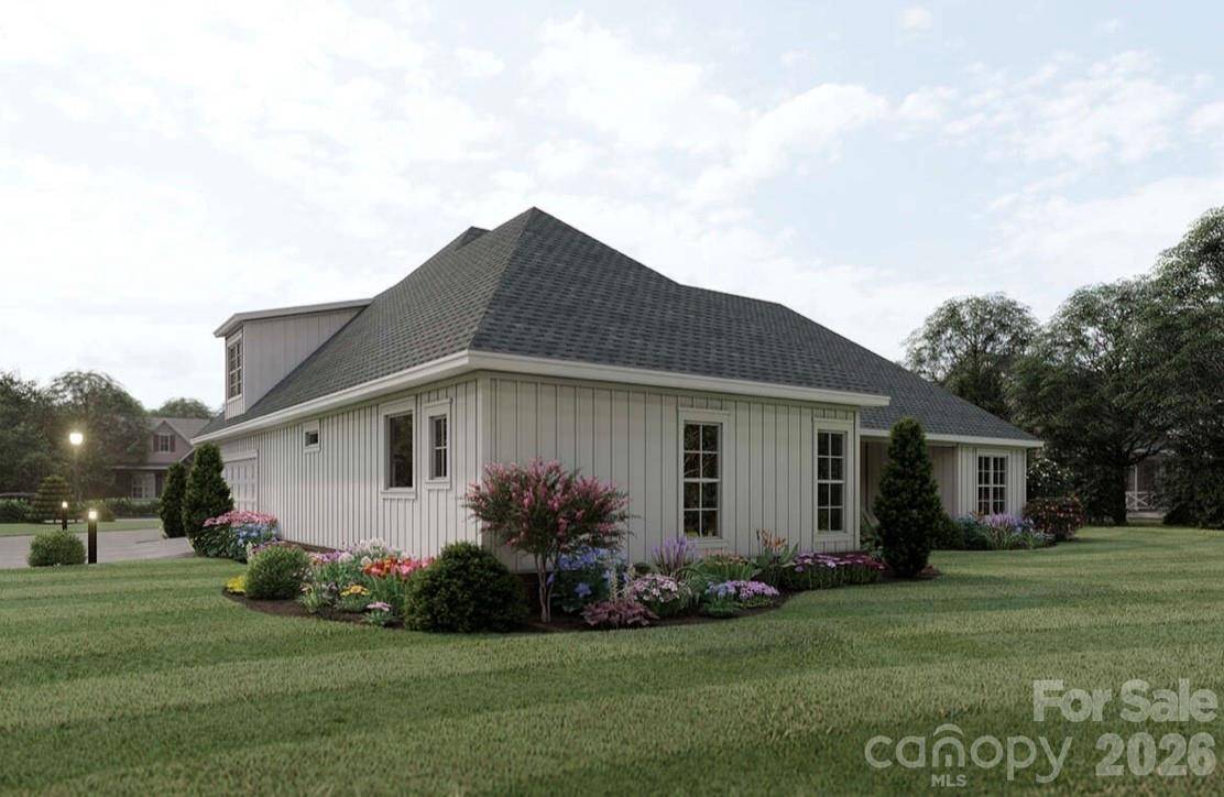 606 Stonecroft CT SE, Lenoir, NC 28645