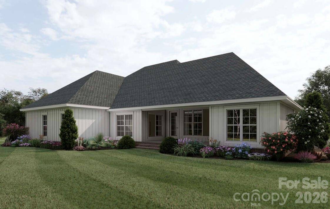 606 Stonecroft CT SE, Lenoir, NC 28645