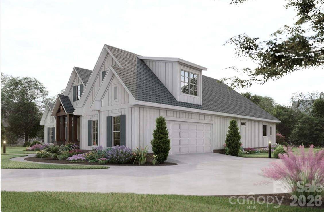 606 Stonecroft CT SE, Lenoir, NC 28645