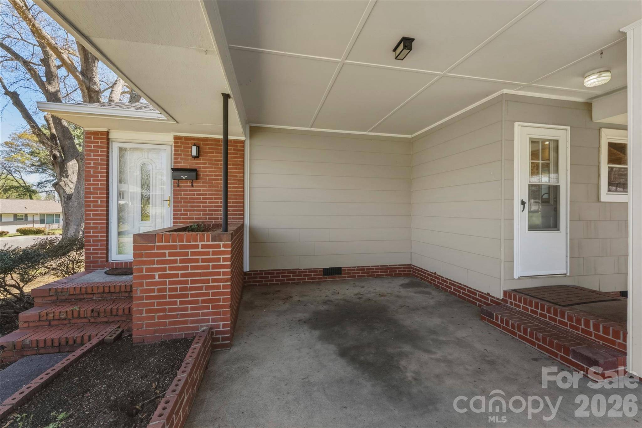 1213 E Park DR, Gastonia, NC 28054
