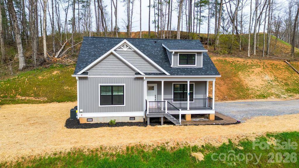 67 Patterson DR, Dillsboro, NC 28725