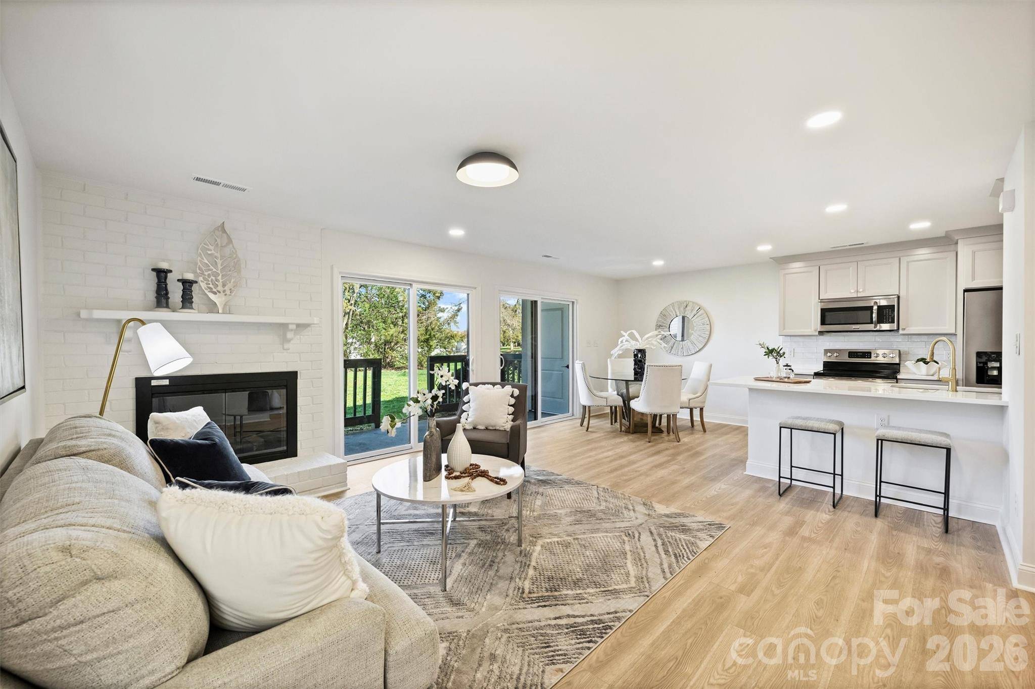 11141 Harrowfield RD, Charlotte, NC 28226