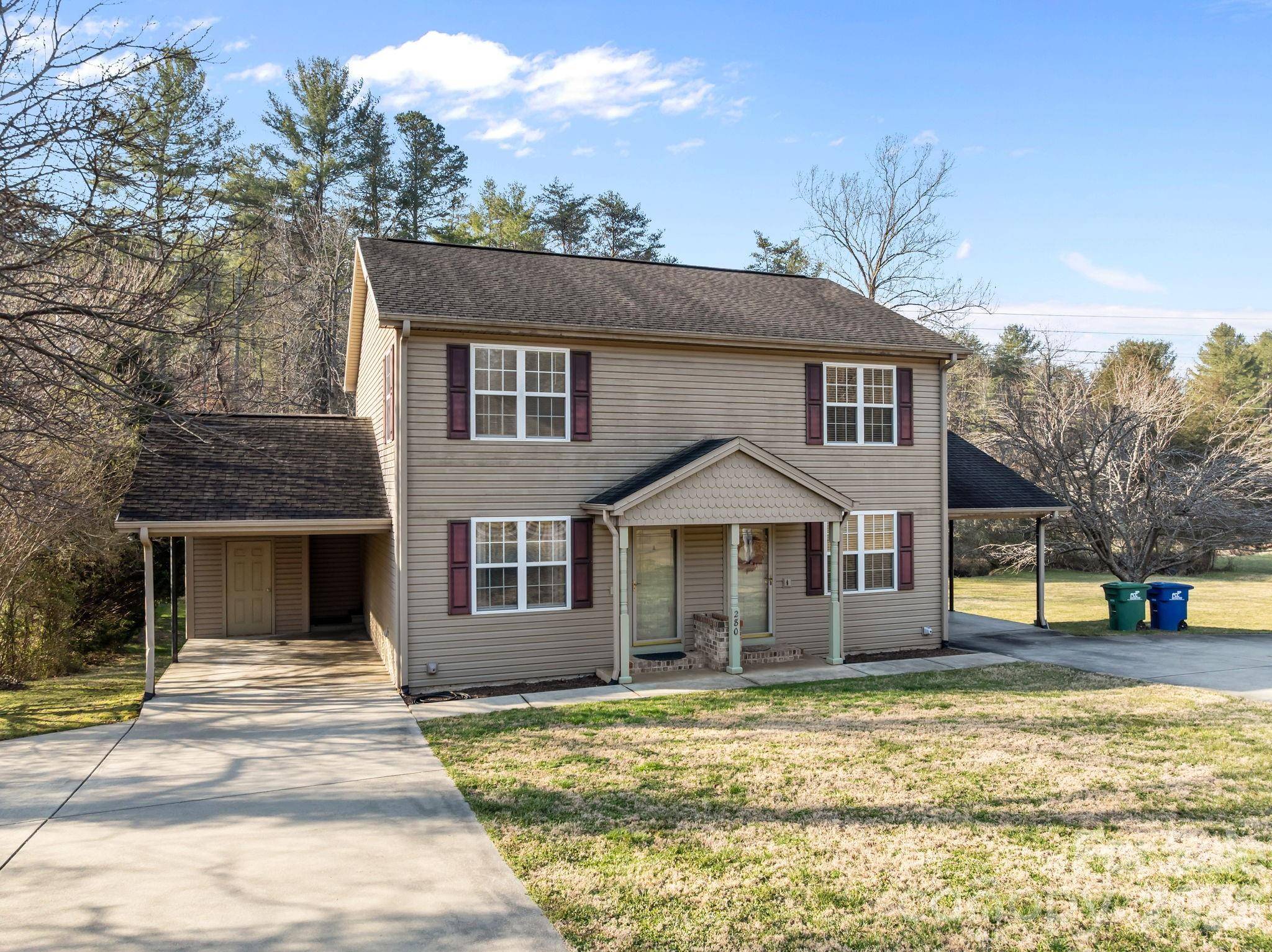 280 Flat Creek Church RD, Weaverville, NC 28787