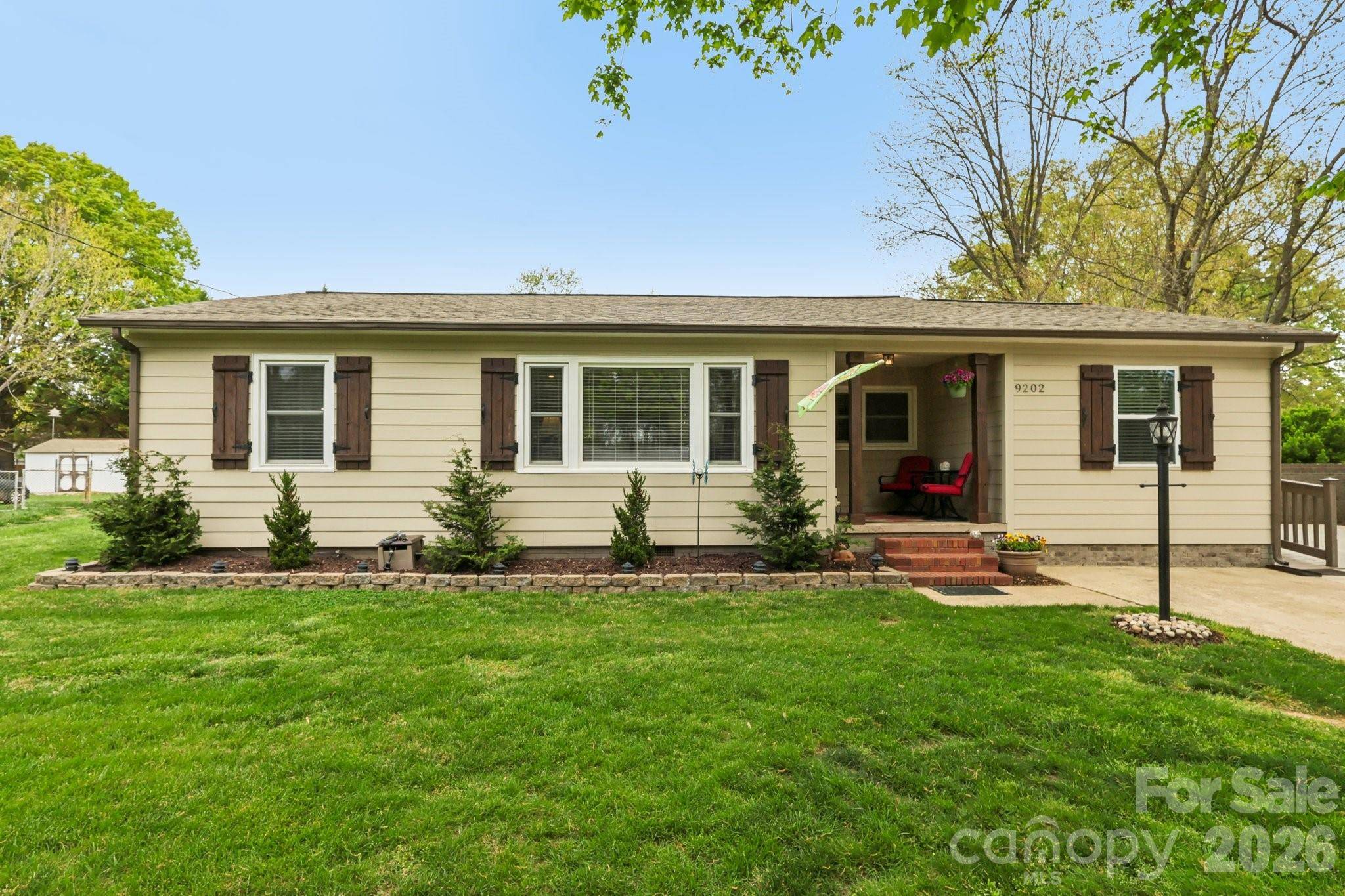 9202 Elgin DR, Charlotte, NC 28214