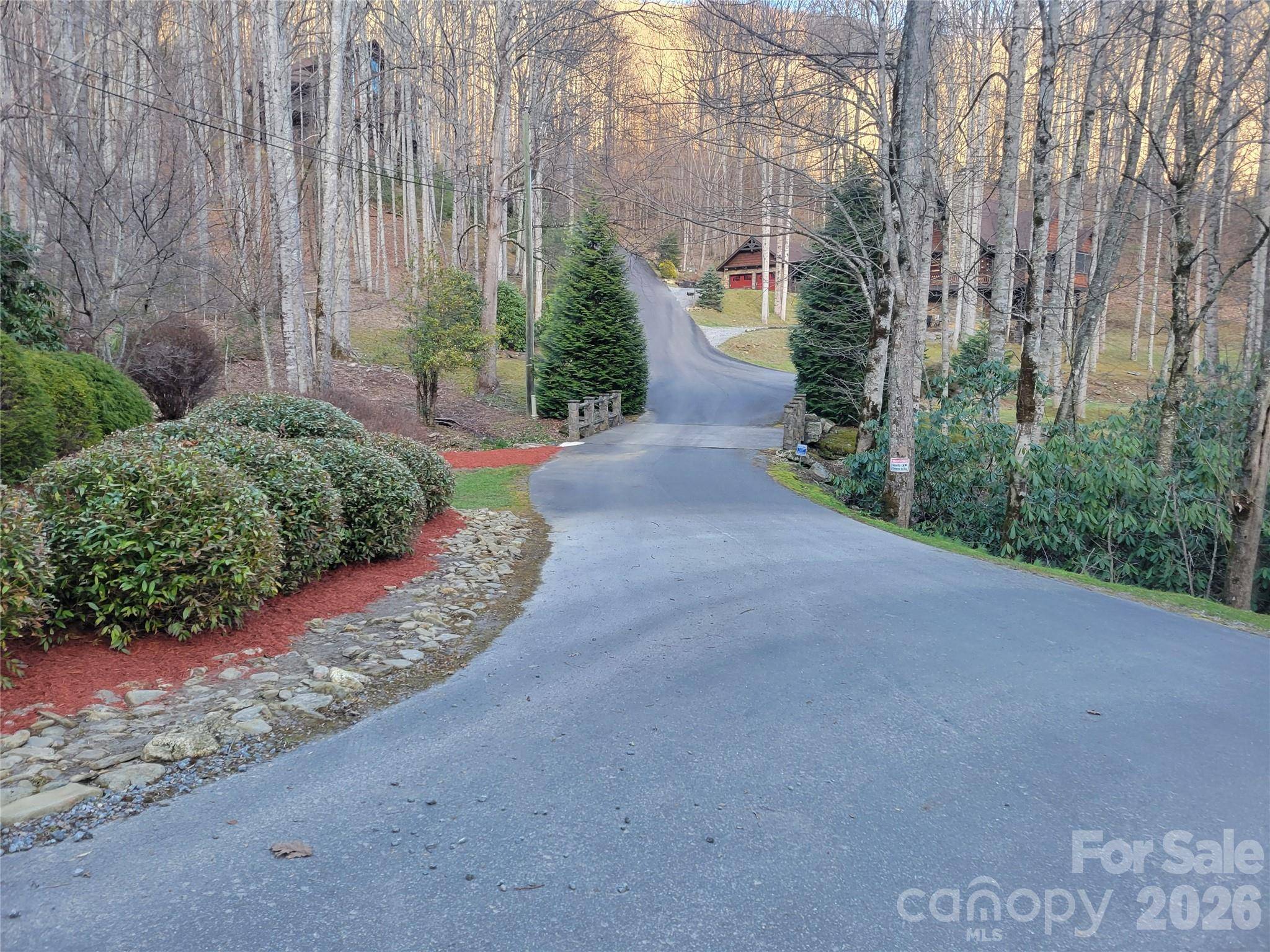 00 Covecrest LN #17, Maggie Valley, NC 28751