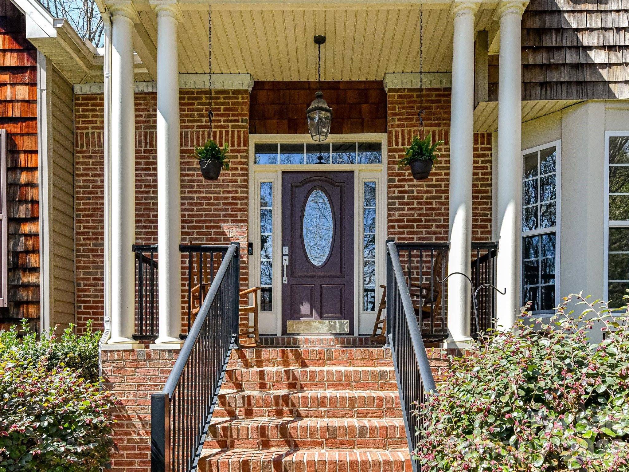 2597 Penngate DR, Sherrills Ford, NC 28673