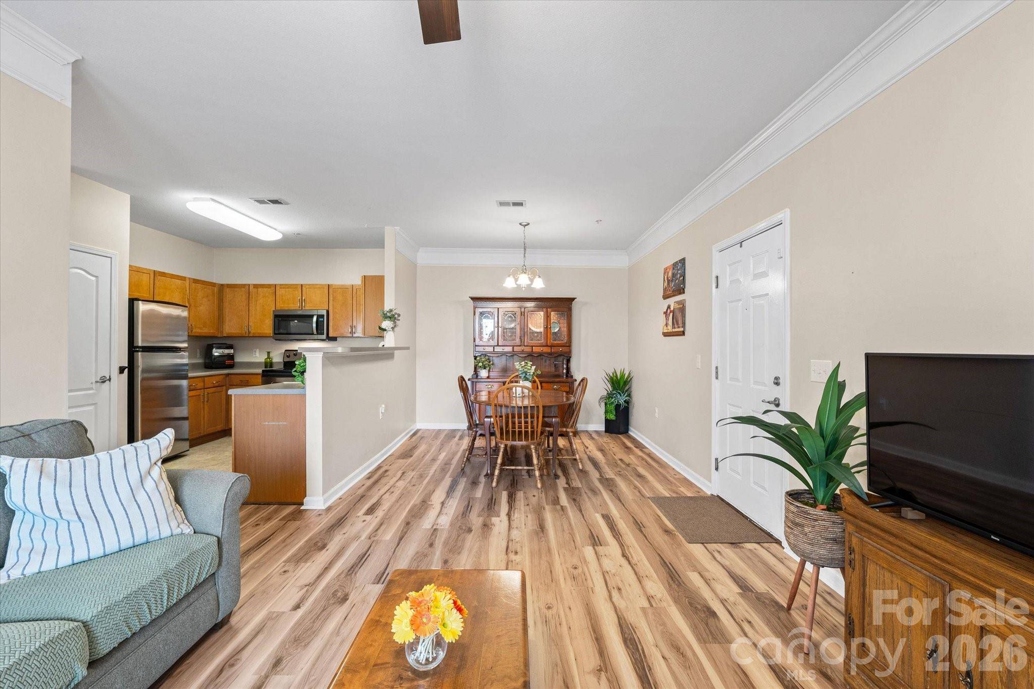 233 Appeldoorn CIR, Asheville, NC 28803