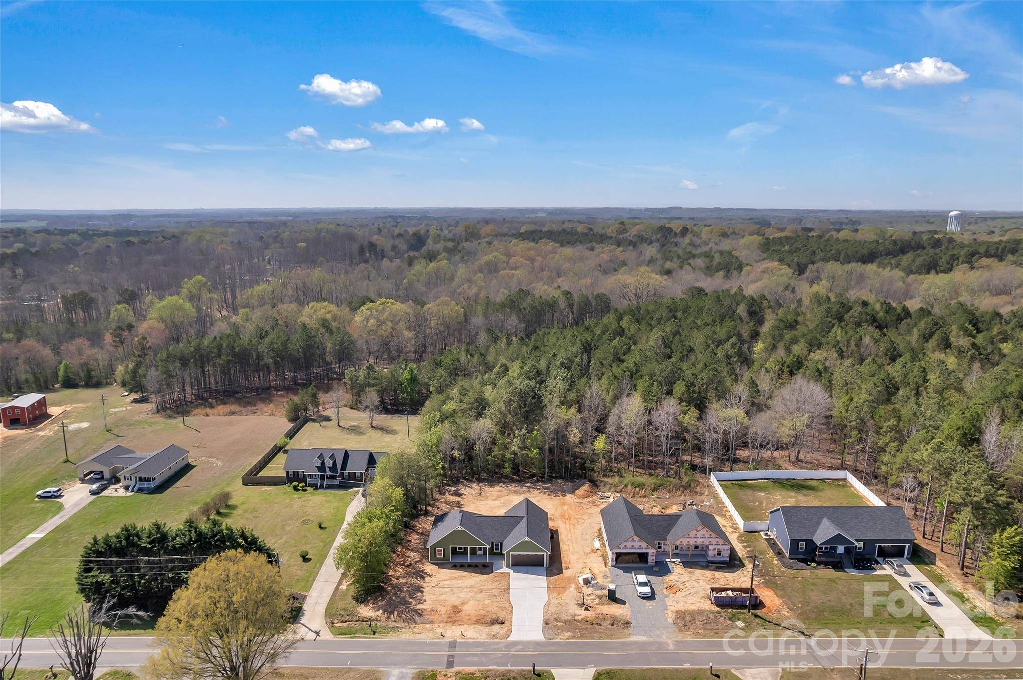 404 JC Dellinger RD, Cherryville, NC 28021