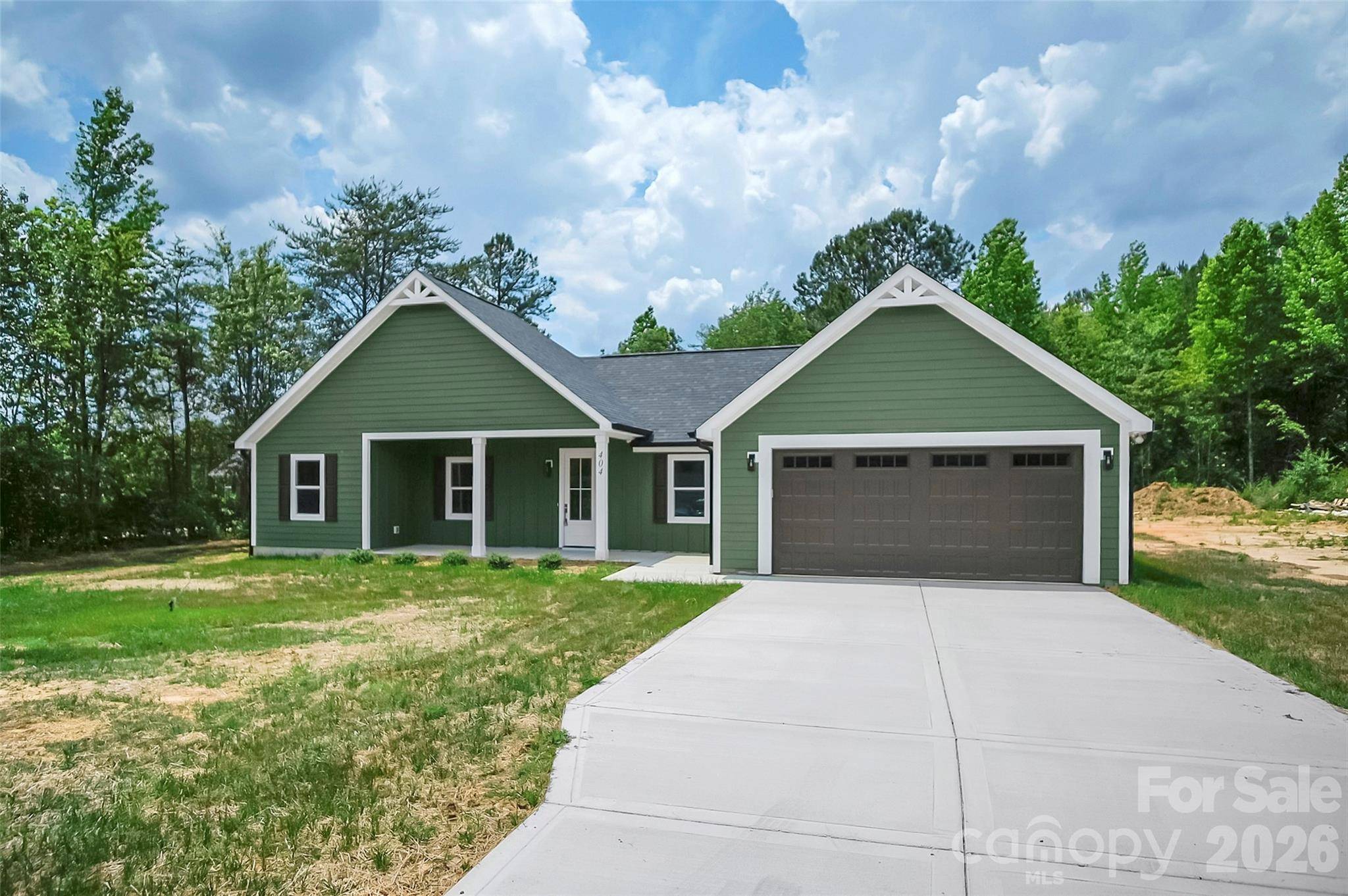 404 JC Dellinger RD, Cherryville, NC 28021