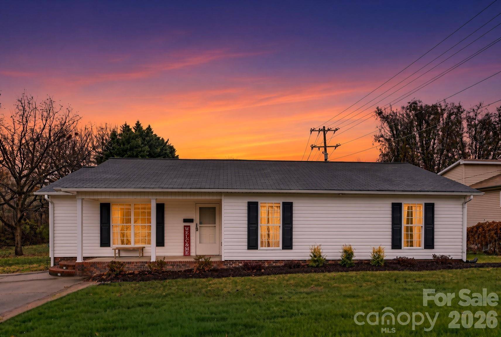 5 S 1st ST, Belmont, NC 28012
