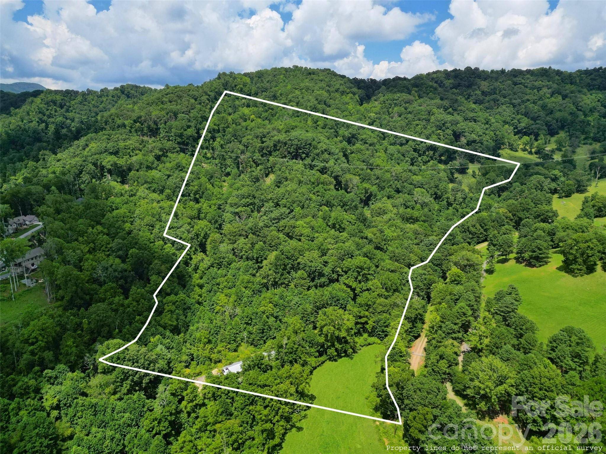 00 Queen Cove RD, Waynesville, NC 28785