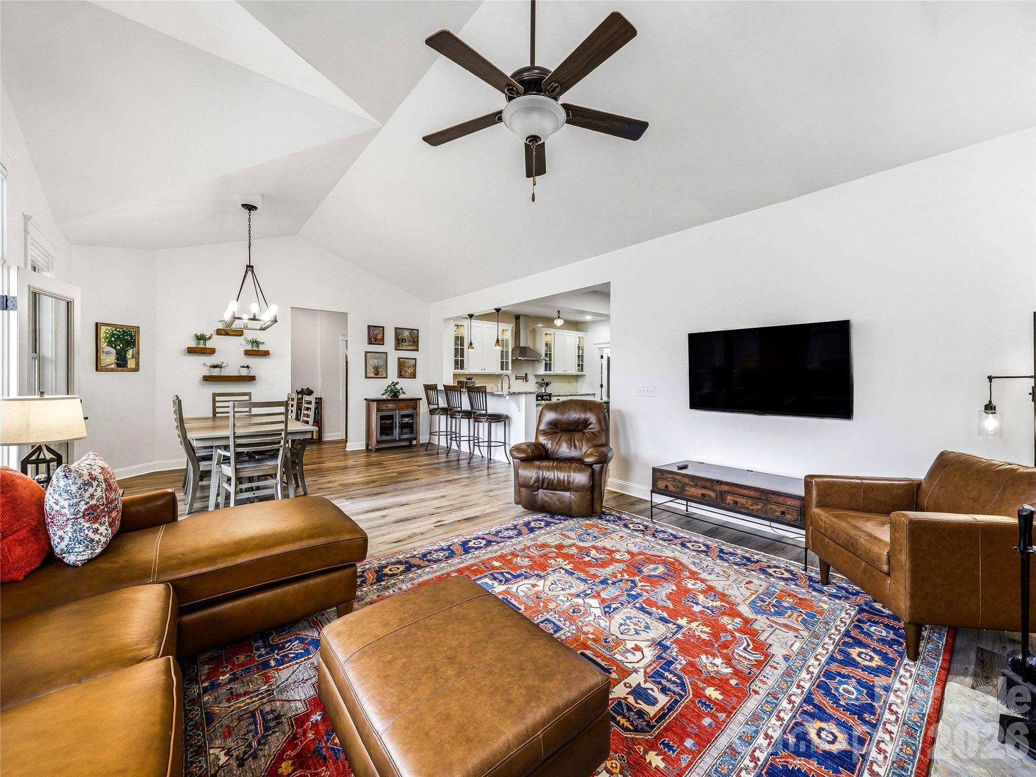 324 Fennel Dun CIR, Biltmore Lake, NC 28715