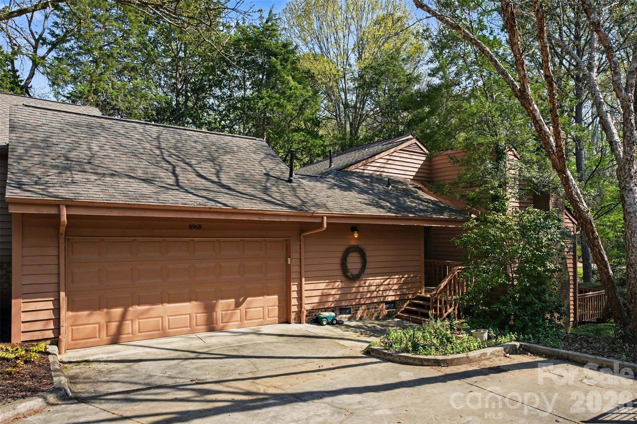 8968 St Croix LN, Charlotte, NC 28277