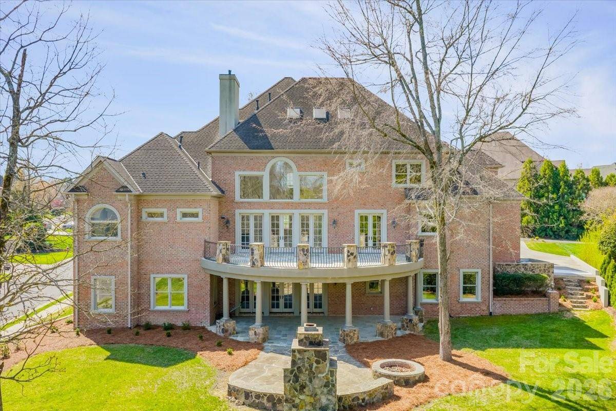 1900 Funny Cide DR, Waxhaw, NC 28173