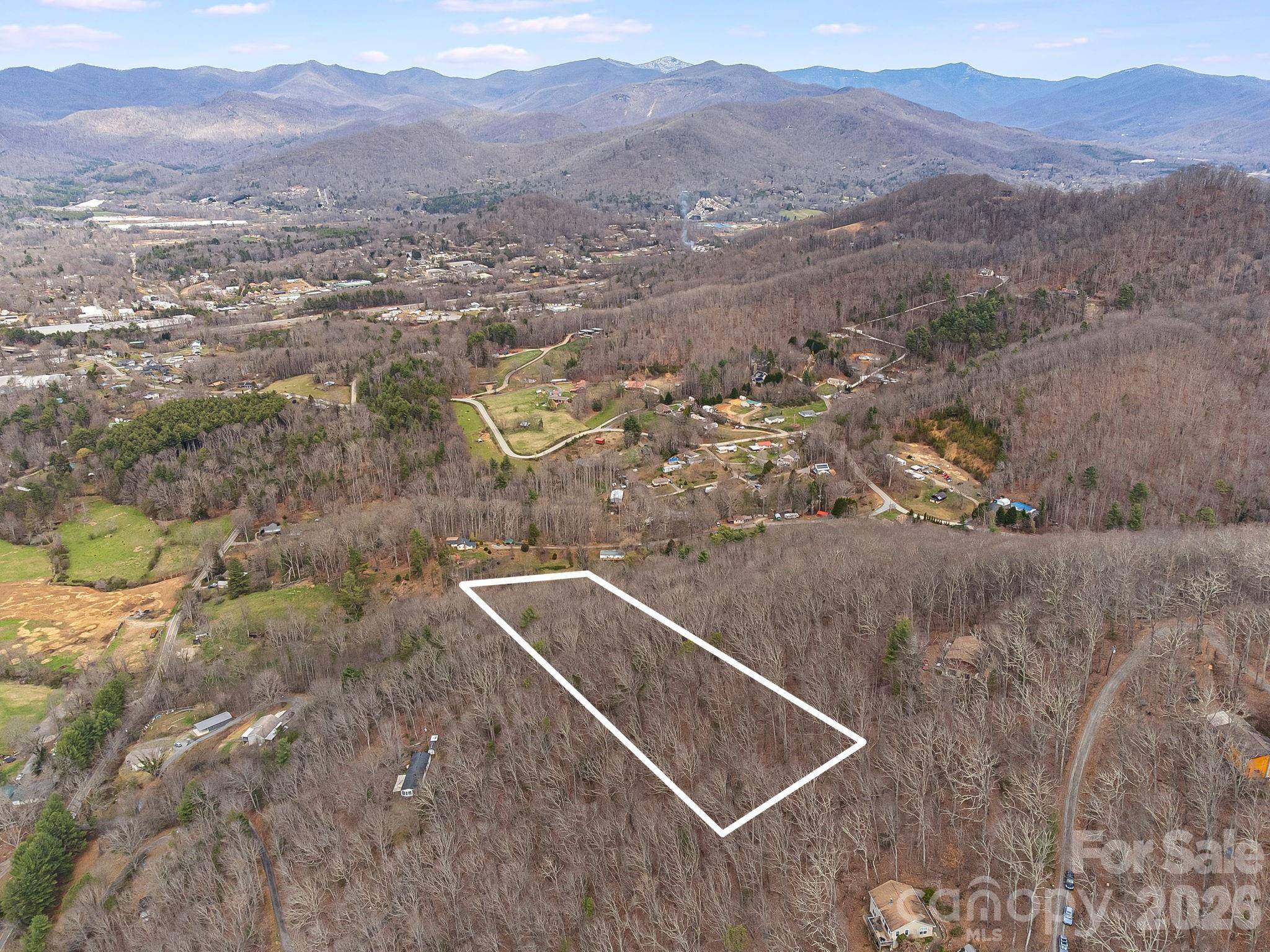 99999 Oak Ridge RD, Swannanoa, NC 28778