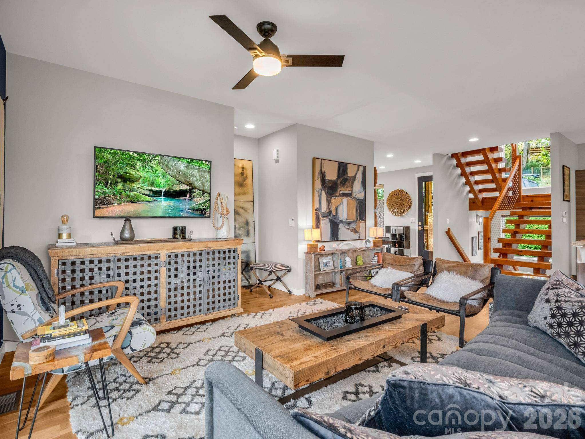 80 Richland ST, Asheville, NC 28806