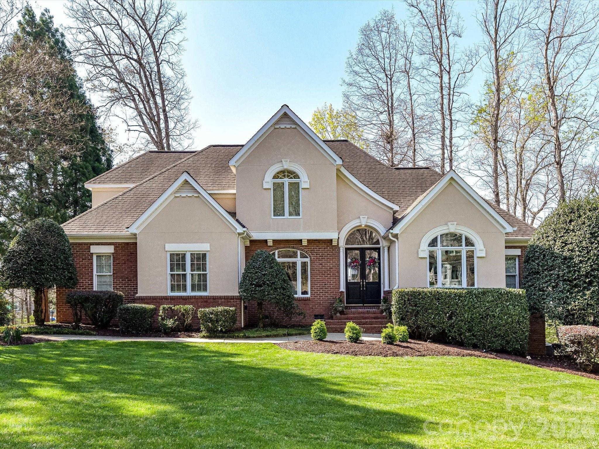 1320 Hudson PL, Davidson, NC 28036