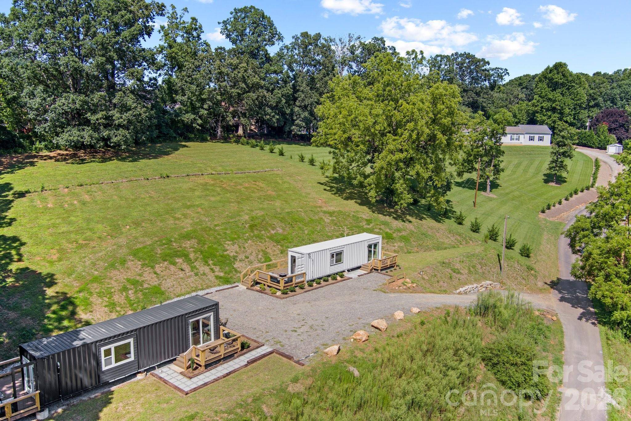 8 & 10 George Allen RDG #A & B, Arden, NC 28704