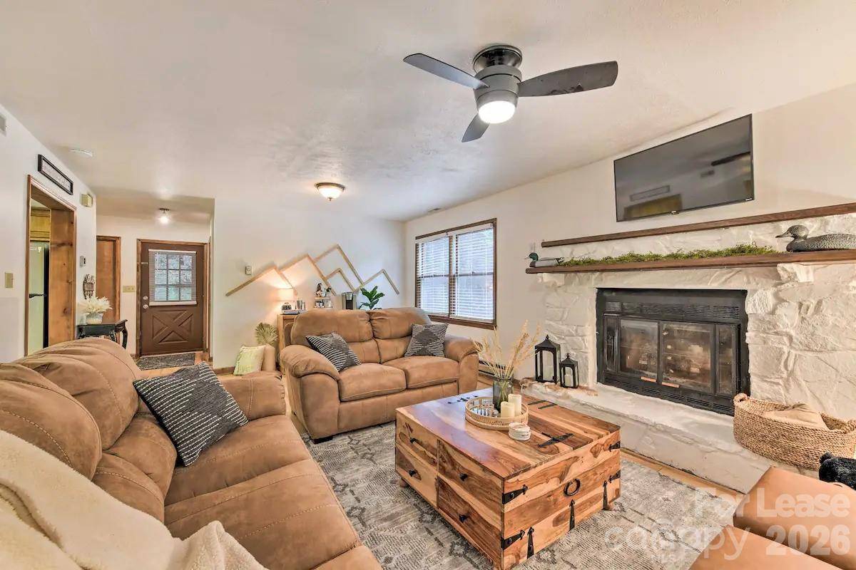 106 Sage CT, Maggie Valley, NC 28716