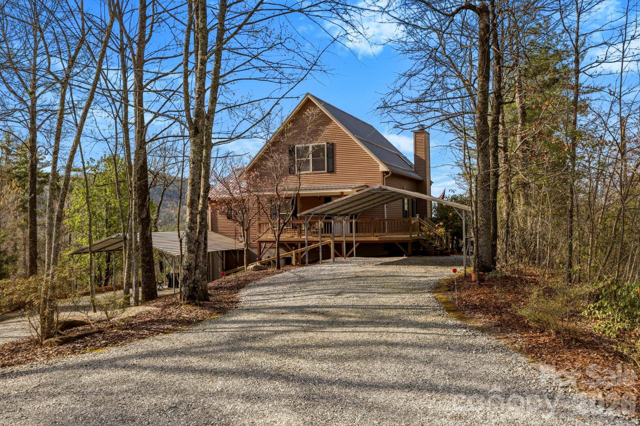 1489 Round Mountain RD, Brevard, NC 28712