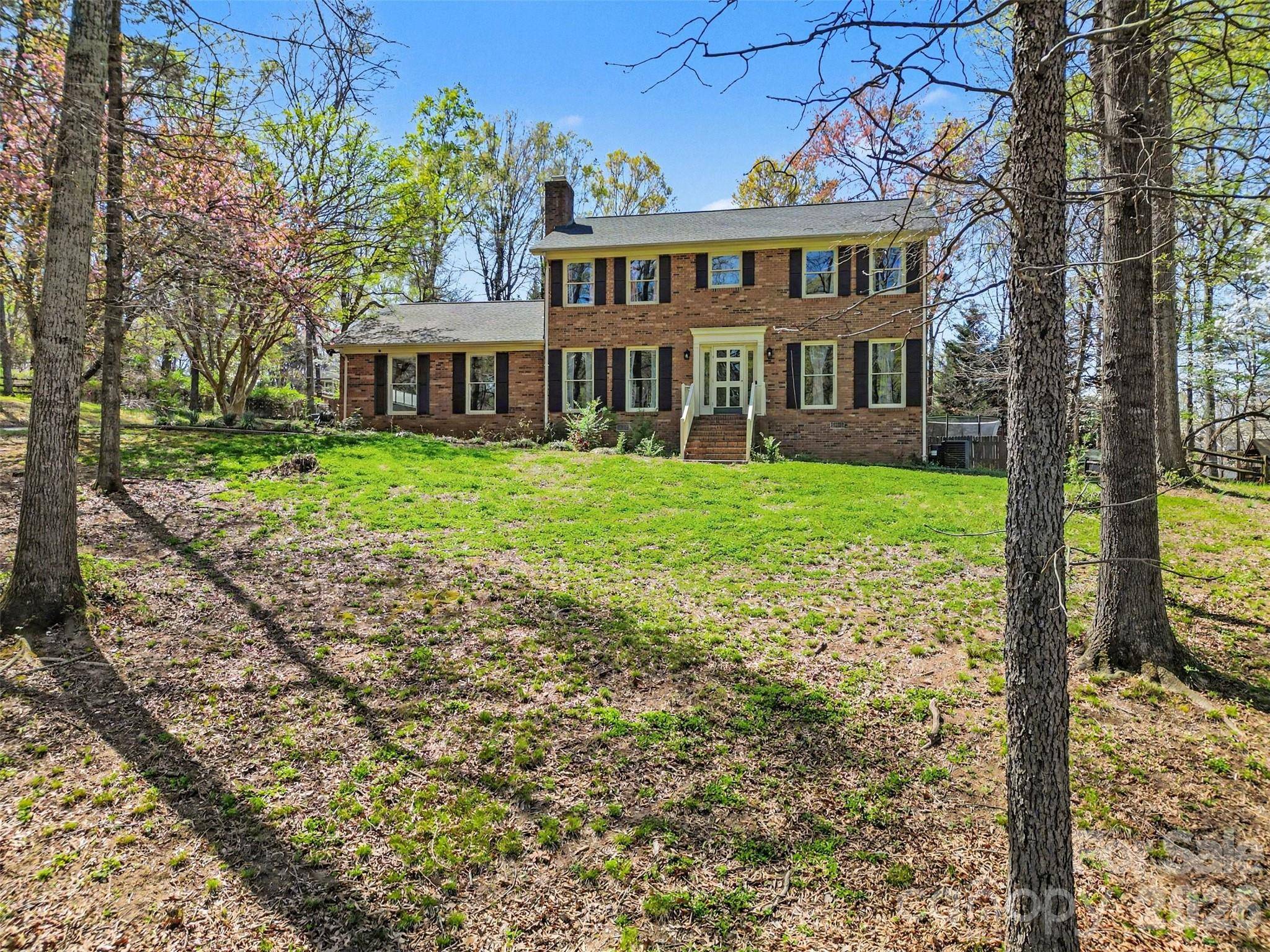 1560 Chatham CT NW, Concord, NC 28027