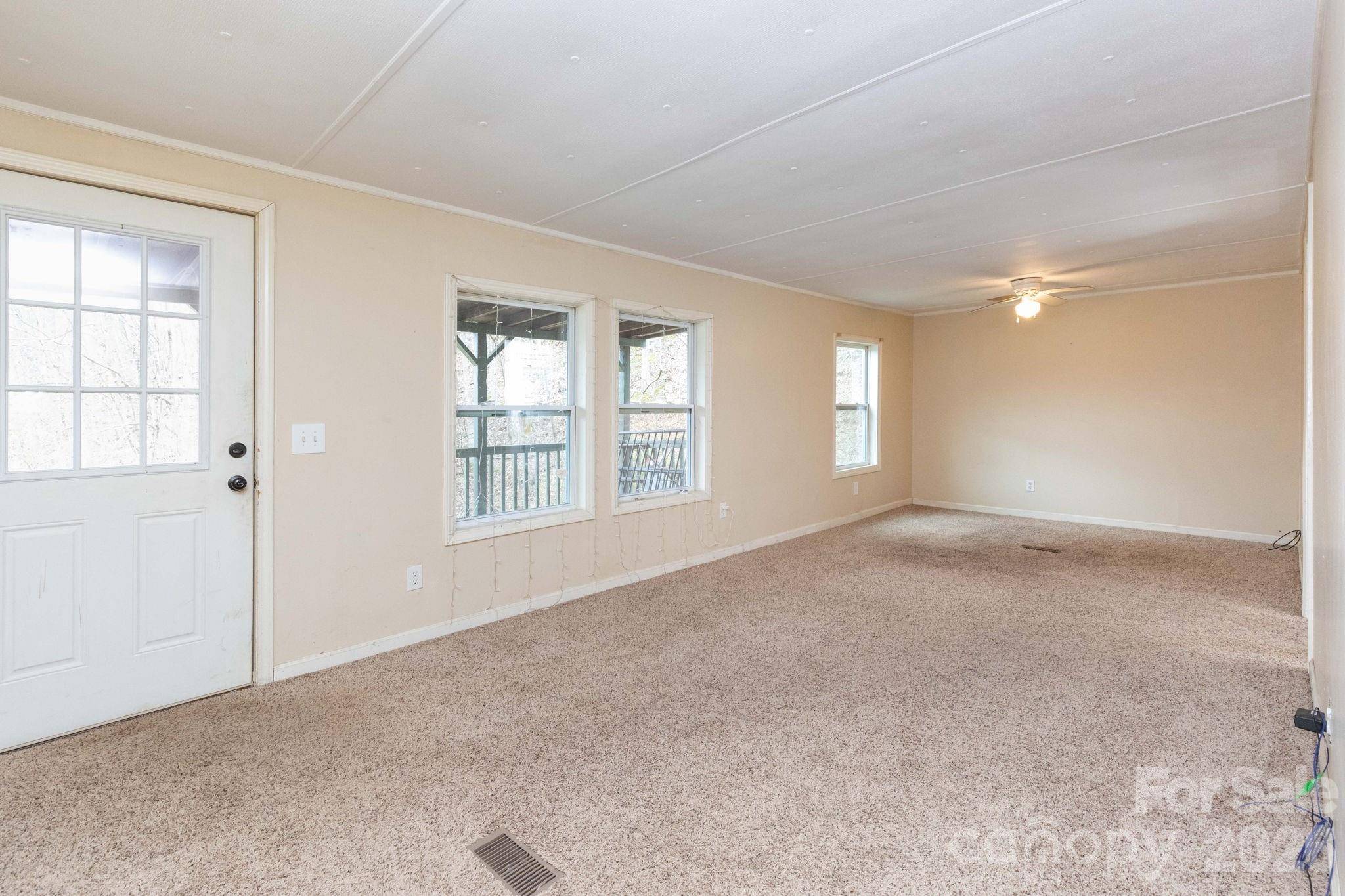 294 Ball DR, Marshall, NC 28753