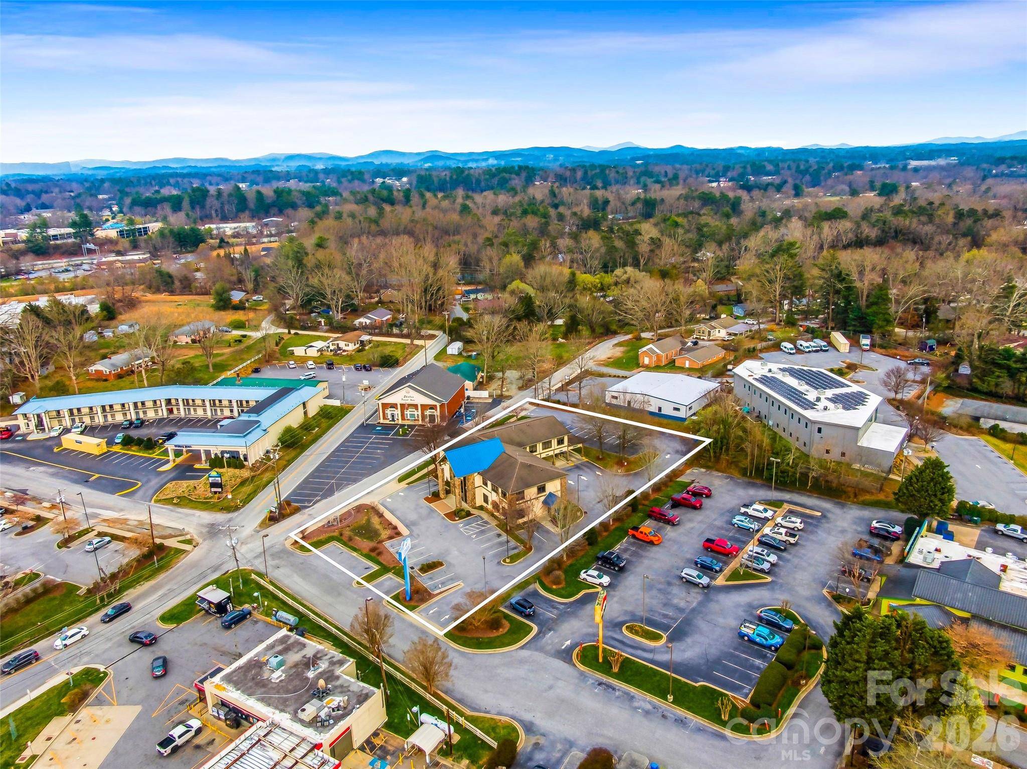 101 Jack ST, Hendersonville, NC 28792