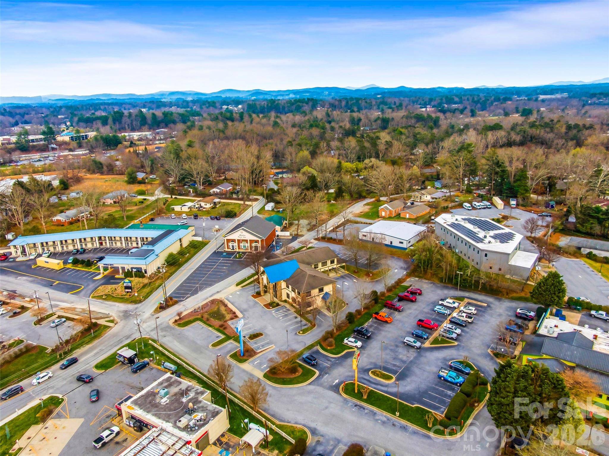 101 Jack ST, Hendersonville, NC 28792