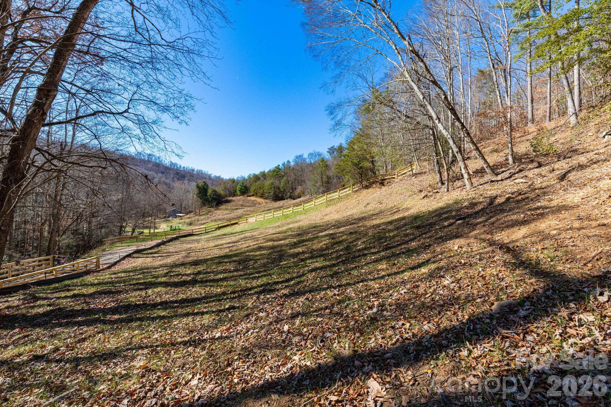000 Cook Cove RD #2, Weaverville, NC 28787
