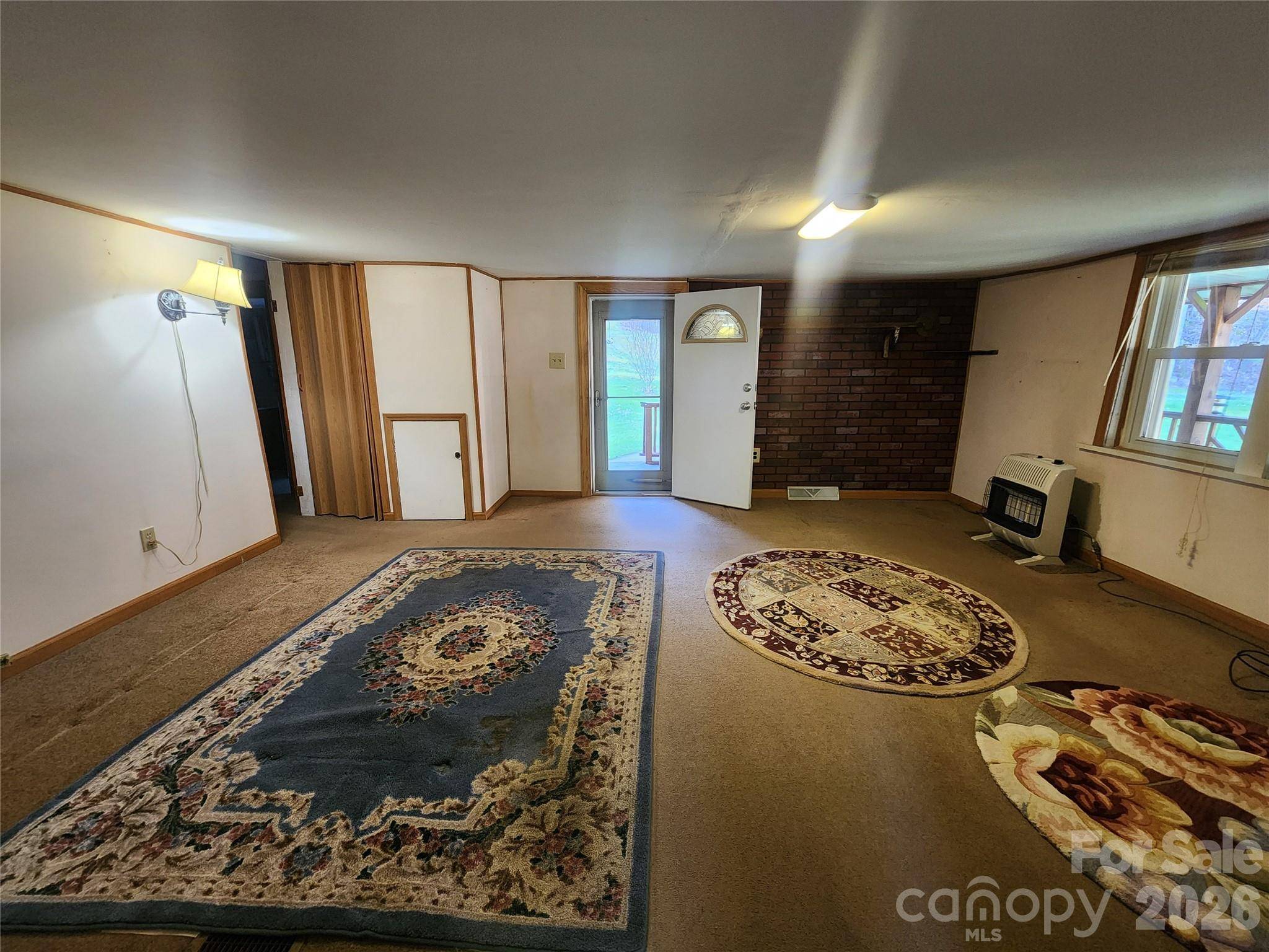 1025 Chandler Cove RD, Marshall, NC 28753