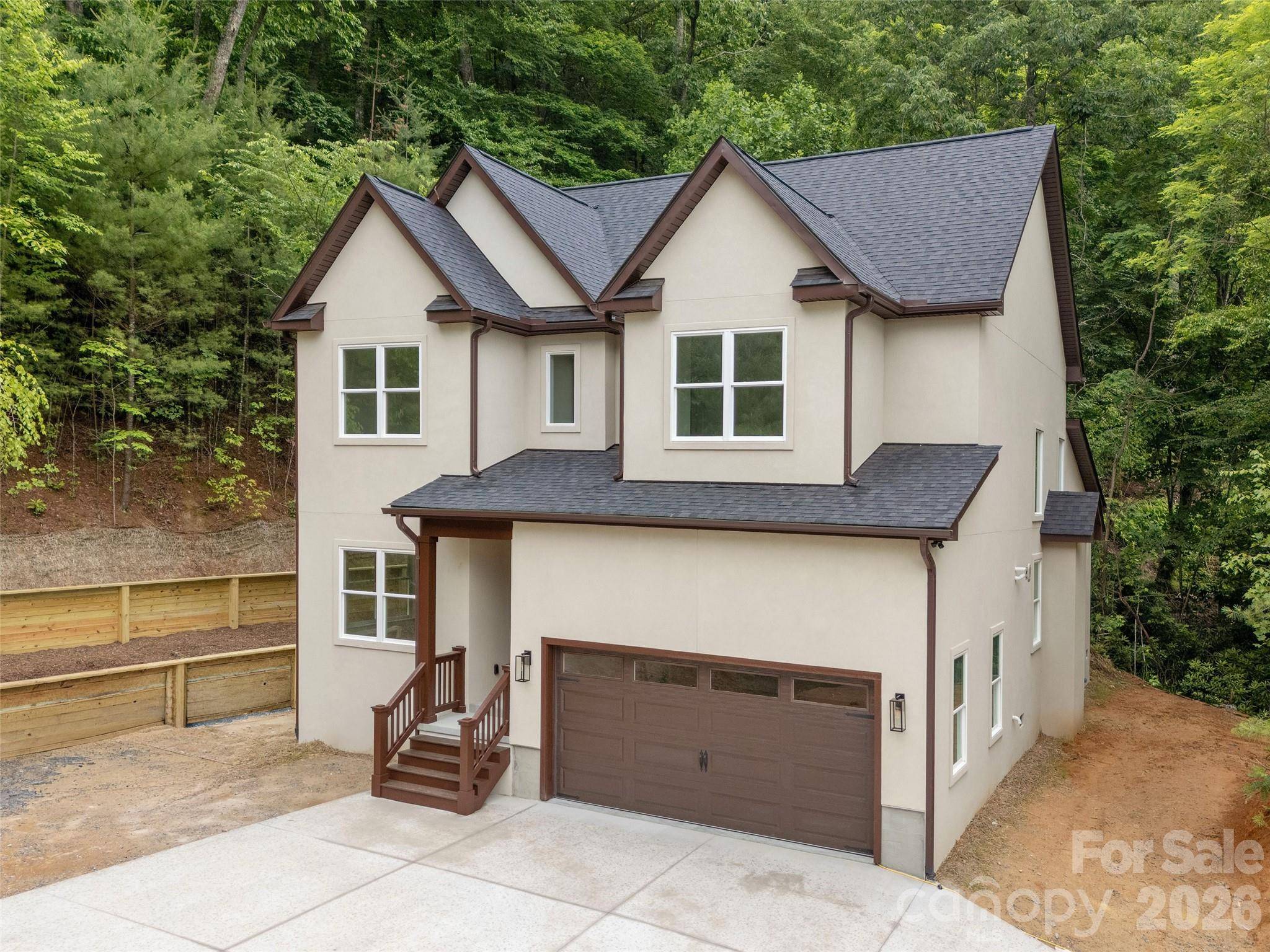 366 Mistletoe TRL, Hendersonville, NC 28791
