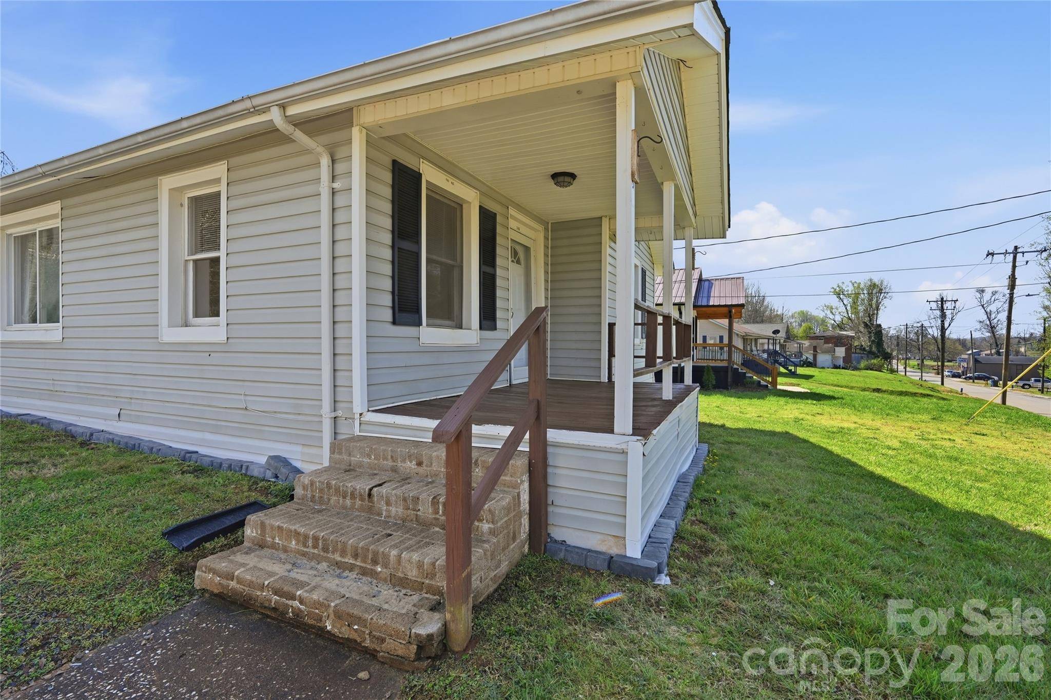 346 N Cleghorn ST, Rutherfordton, NC 28139