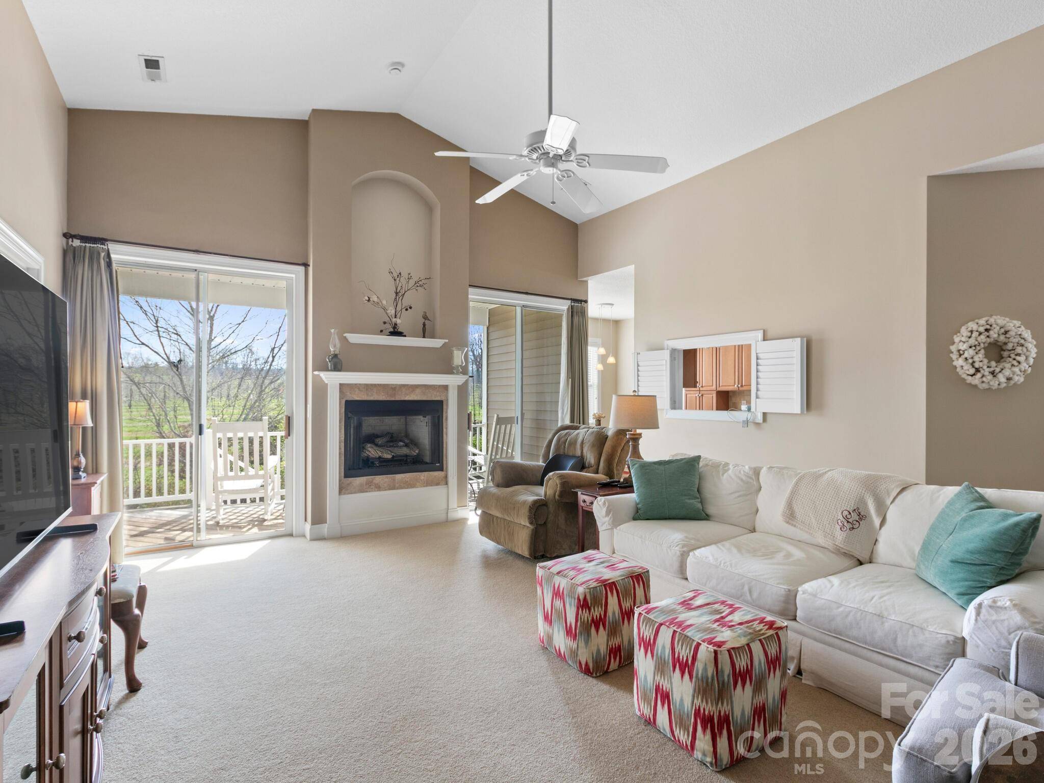 7 Eagle Creek TRL S, Flat Rock, NC 28731