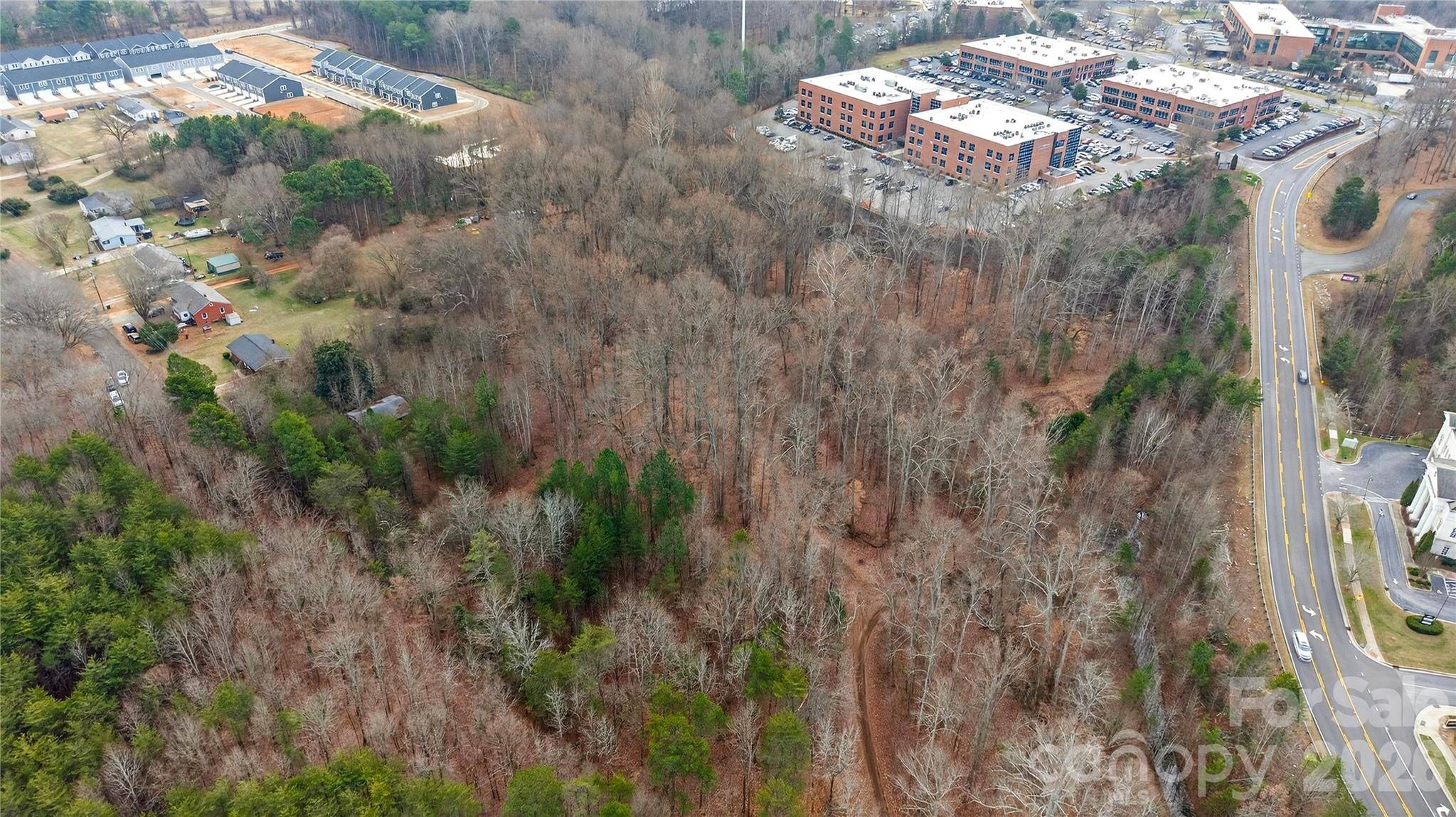 169 Crossrail RD, Mooresville, NC 28115