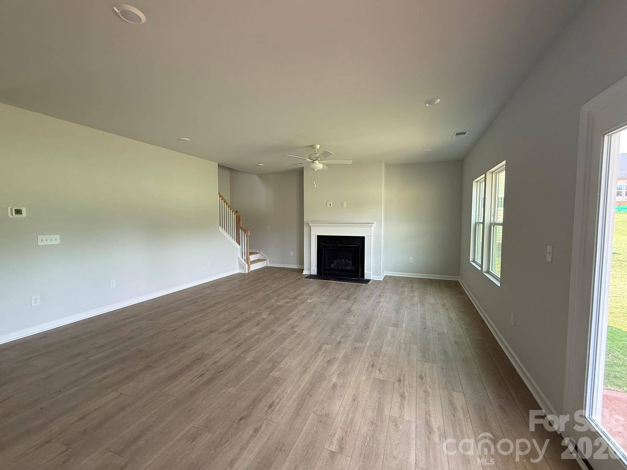 1305 Bansal DR, Charlotte, NC 28215