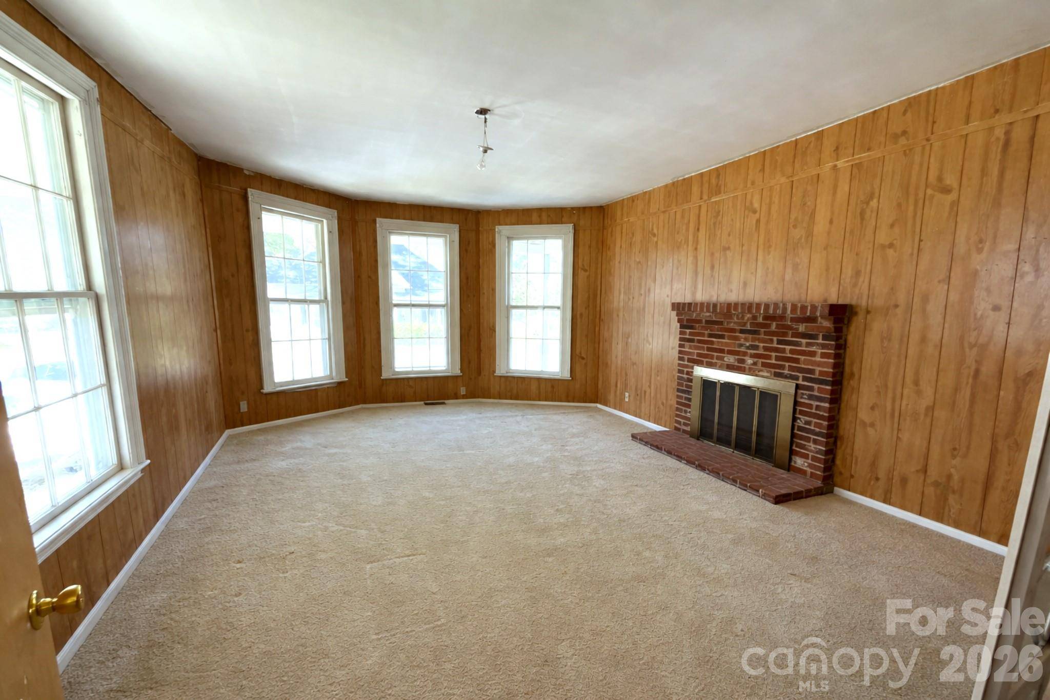 416 W Liberty ST, Winnsboro, SC 29180