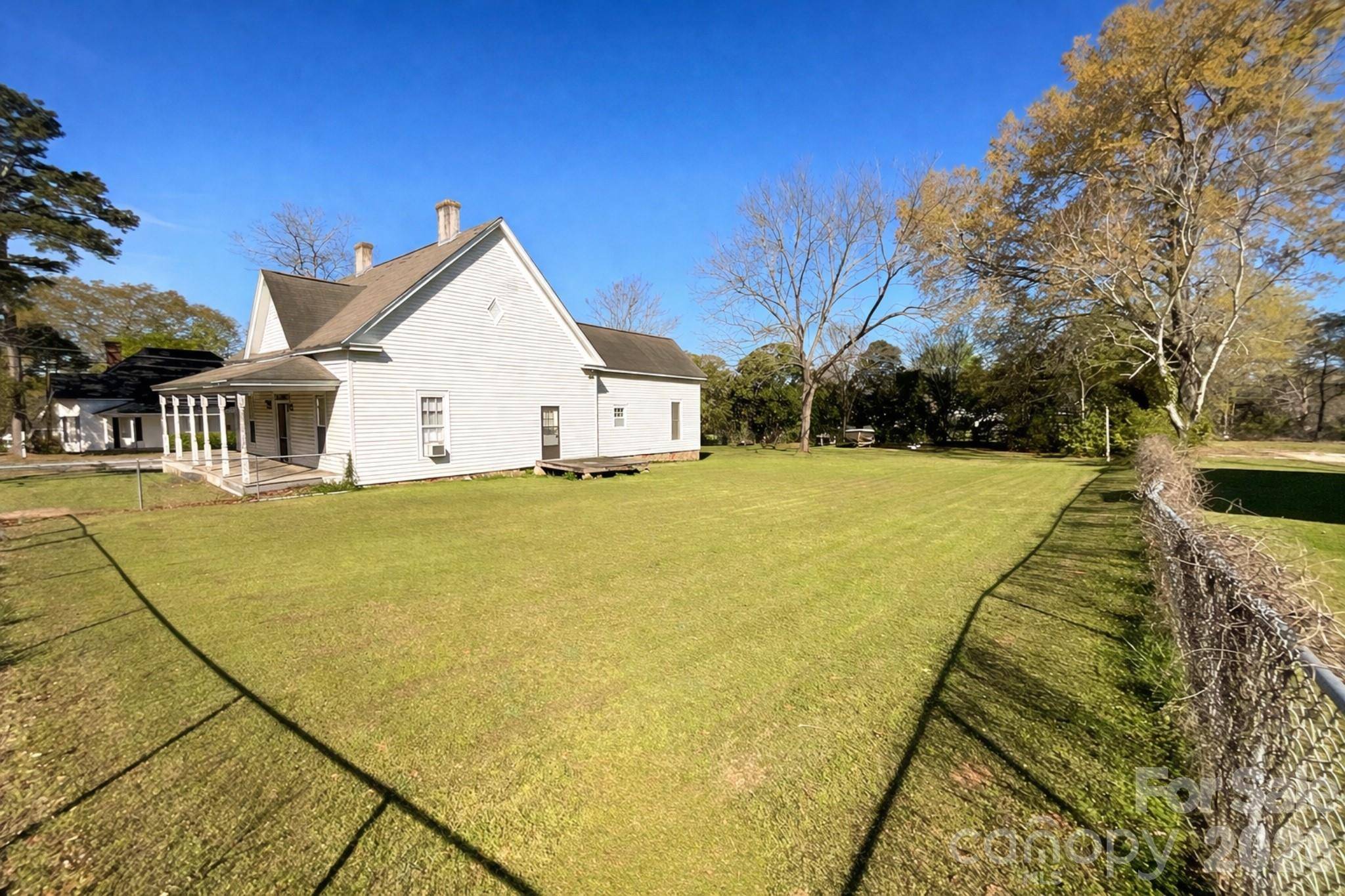 416 W Liberty ST, Winnsboro, SC 29180