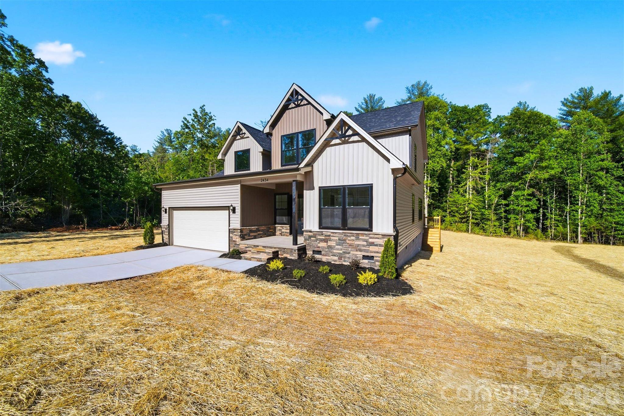 2434 Kimberly AVE, Morganton, NC 28655