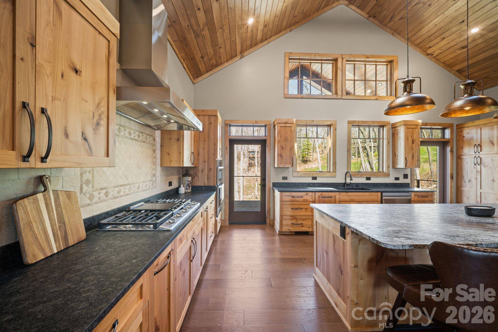 296 Austin Mountain DR, Burnsville, NC 28714