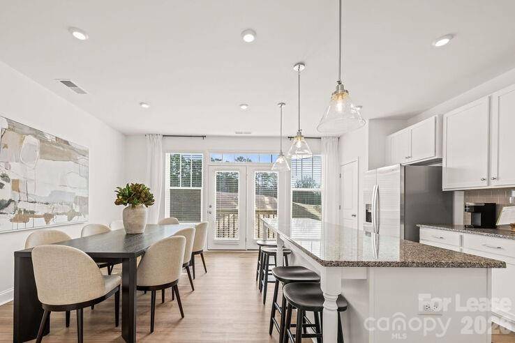 1018 Fairway Green LN #Landon, Charlotte, NC 28216
