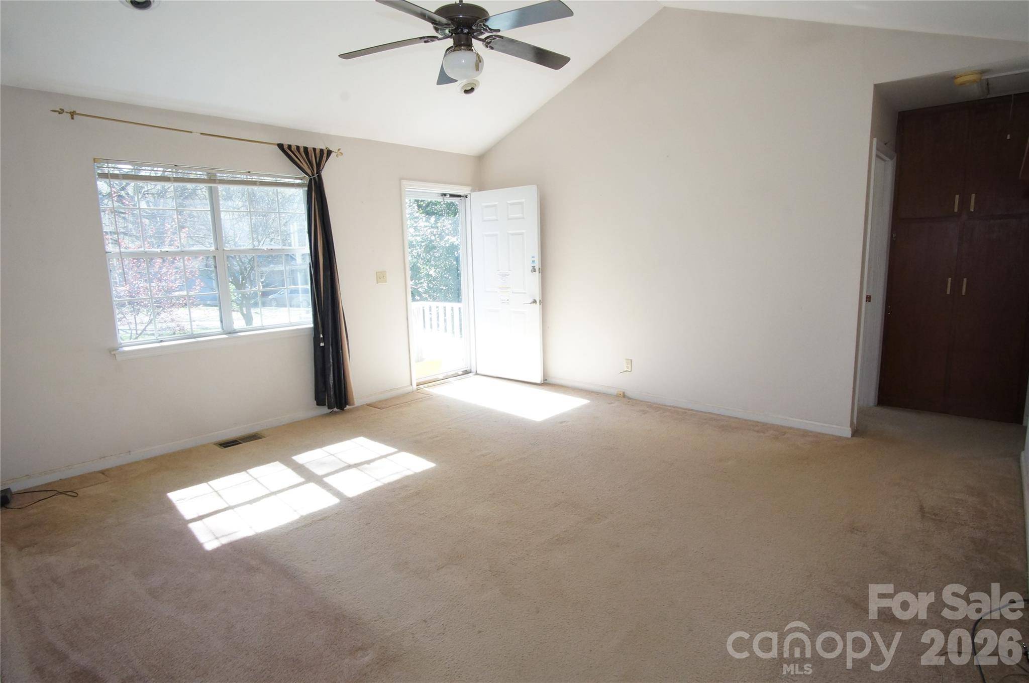 615 Hillcrest ST, Charlotte, NC 28206