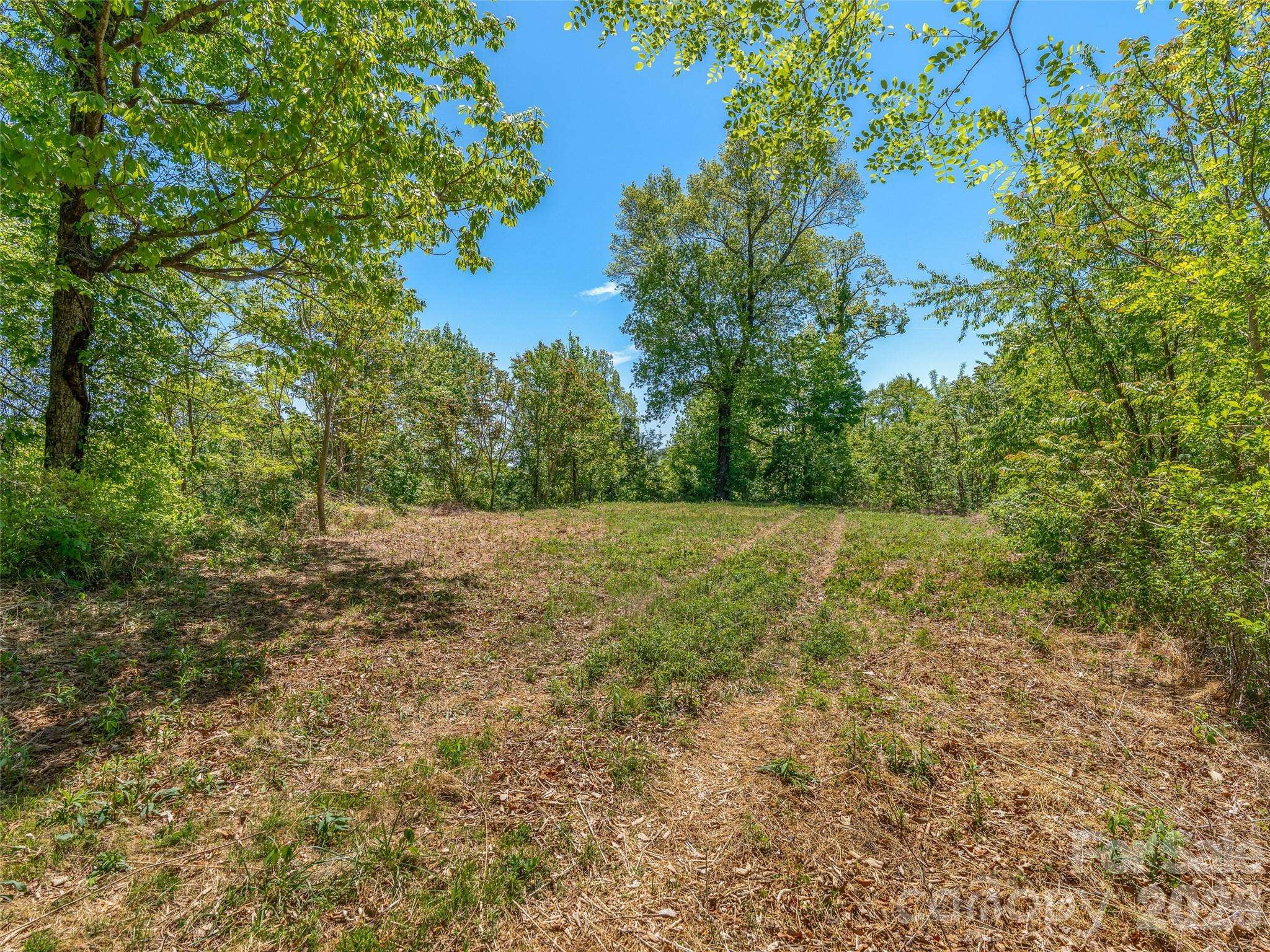 488 Warbler LN #H-13, Black Mountain, NC 28711