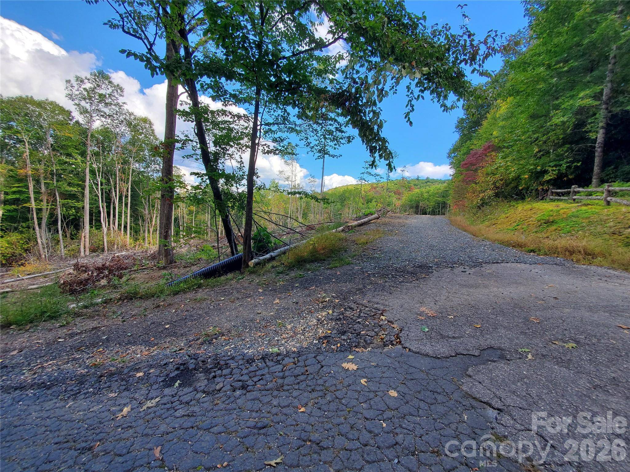 Lot 28 Parkwood Hill RD, Spruce Pine, NC 28777