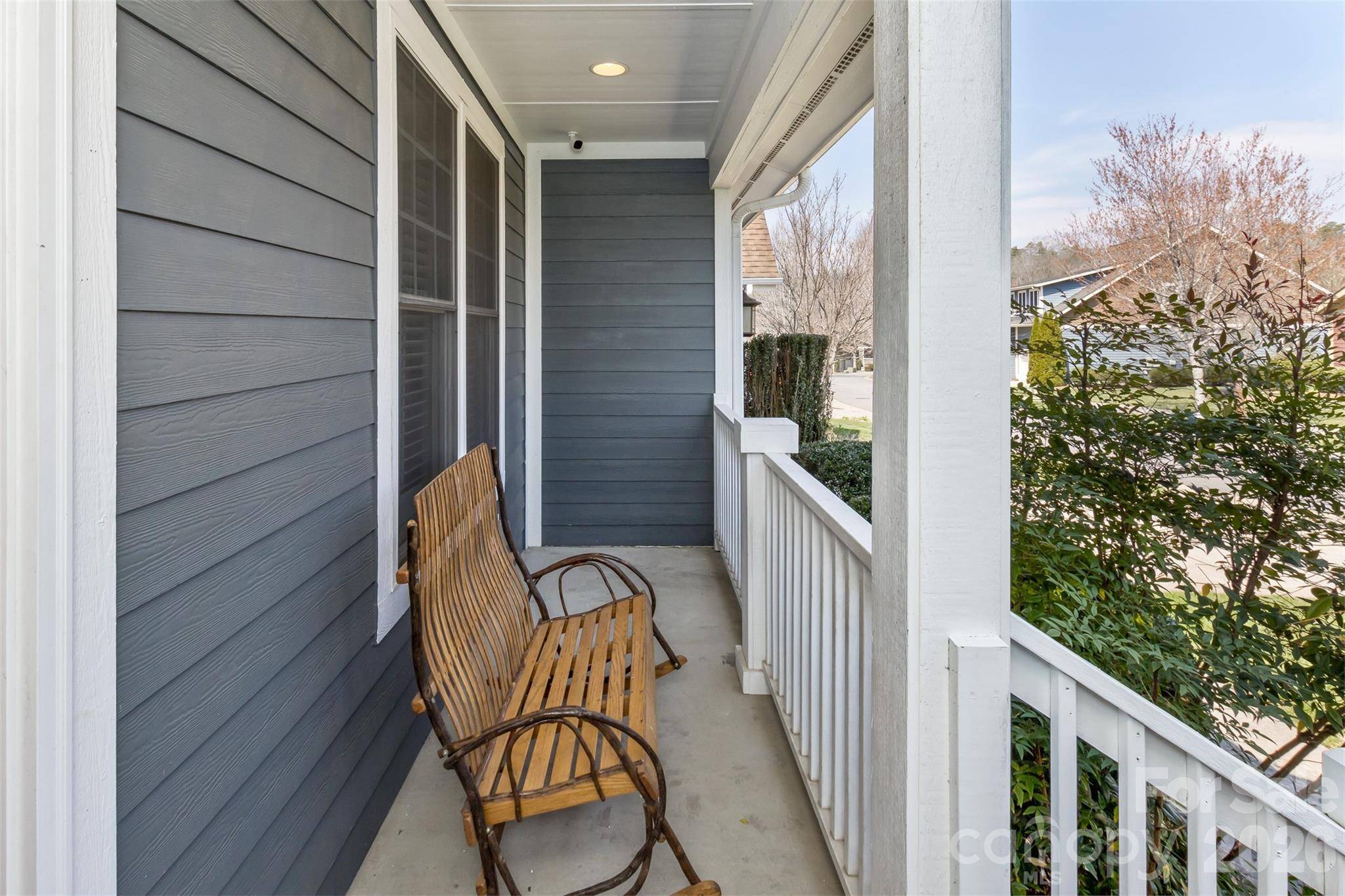 37 Creekside View DR, Asheville, NC 28804