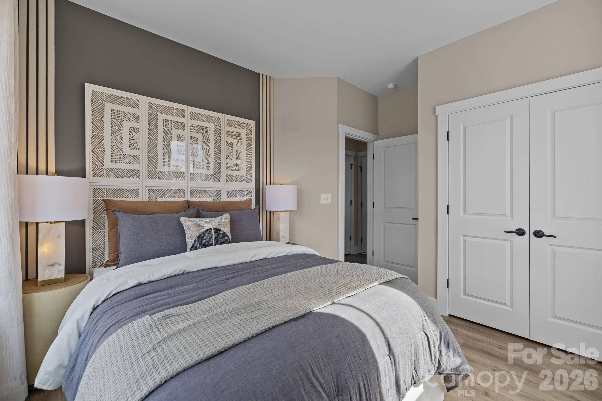3122 Middle ST, Charlotte, NC 28278