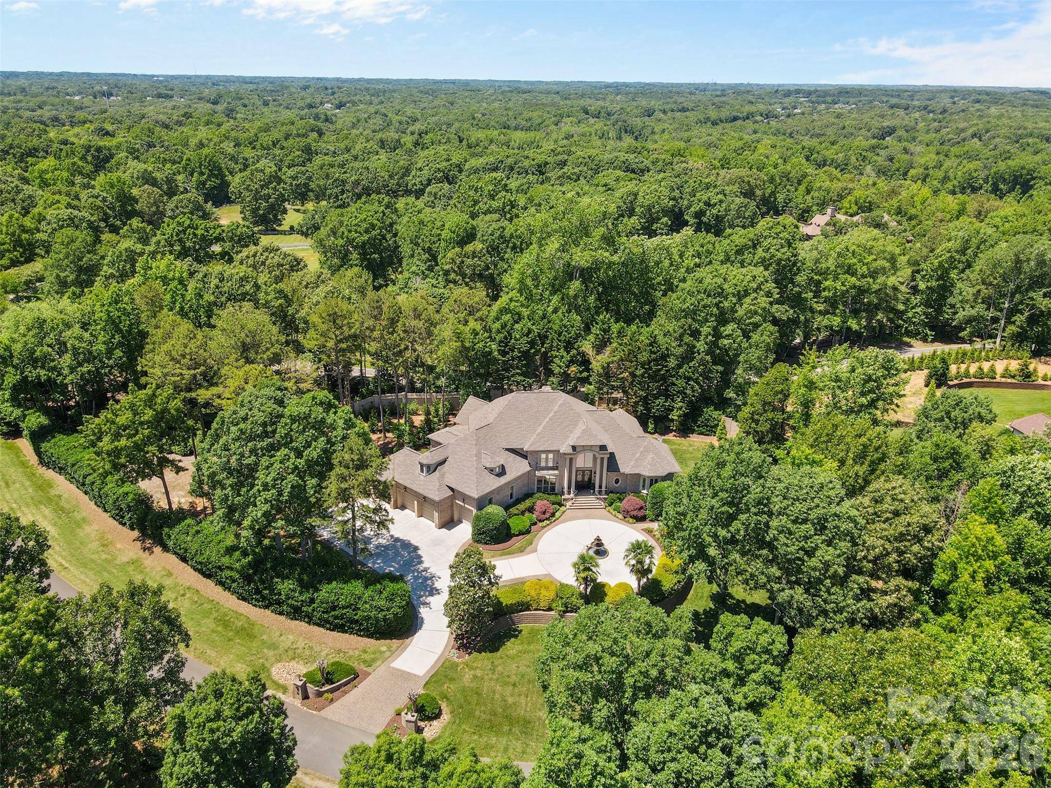 1405 Saratoga Woods DR, Waxhaw, NC 28173