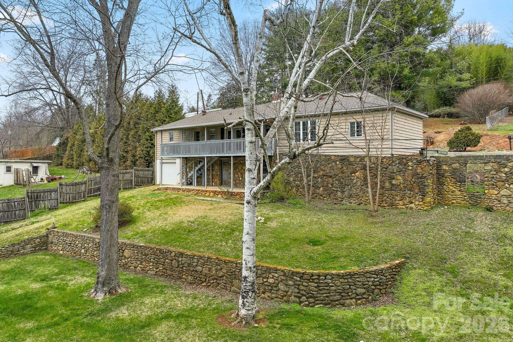 212 Holtzclaw ST #PT # 14-15, Canton, NC 28716
