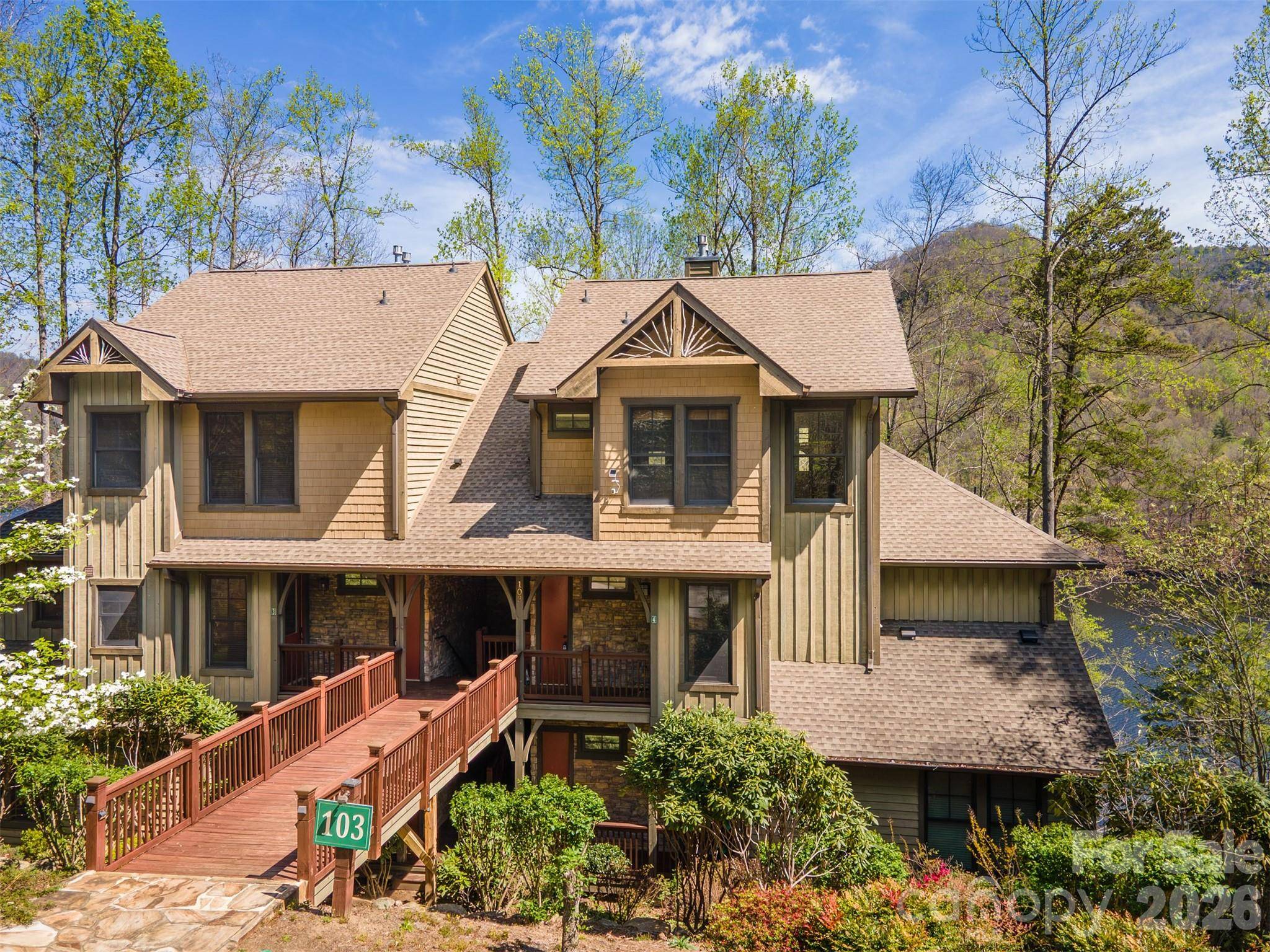 103 Southshore DR #B4, Tuckasegee, NC 28783