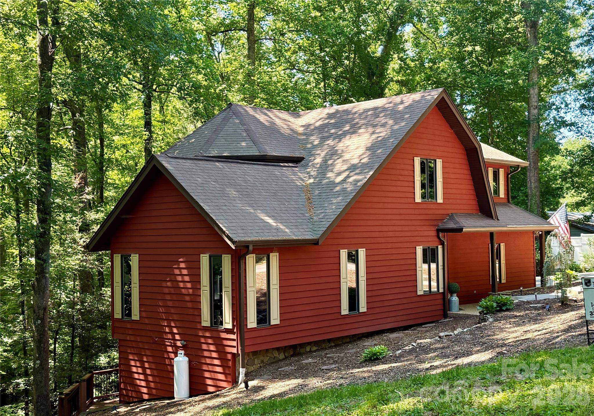 139 Alpine DR, Wilkesboro, NC 28697